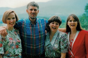 1993.05.23.04 Siblings